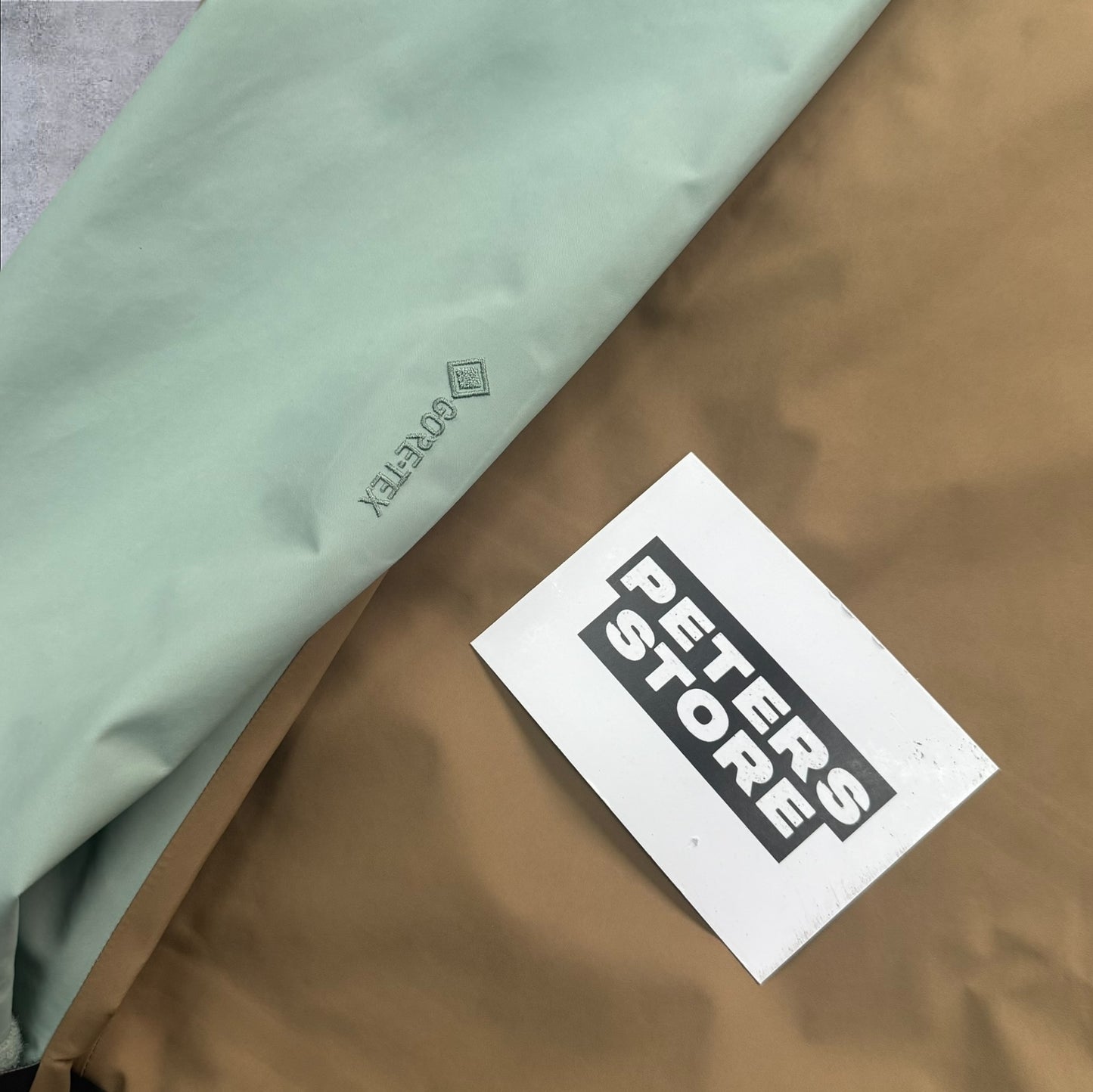 Arcteryx Beta Goretex Jacket Trail Magic Colourway Size XL RRP £400