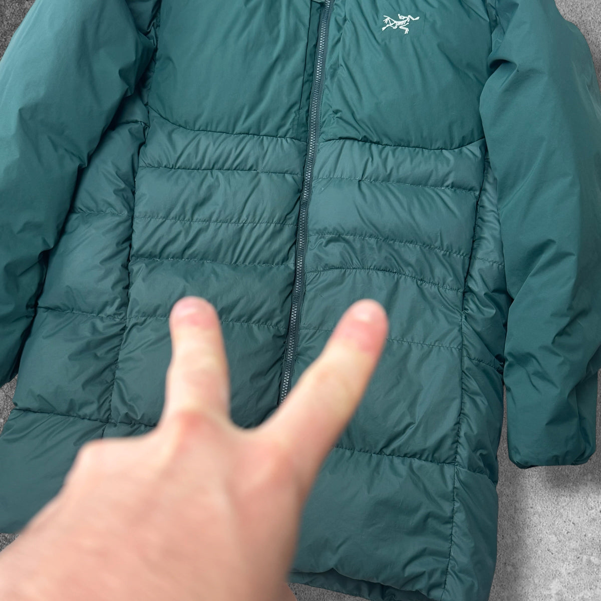 Arc'teryx Thorium SV Parka Large Forest Green 2023 RRP £650