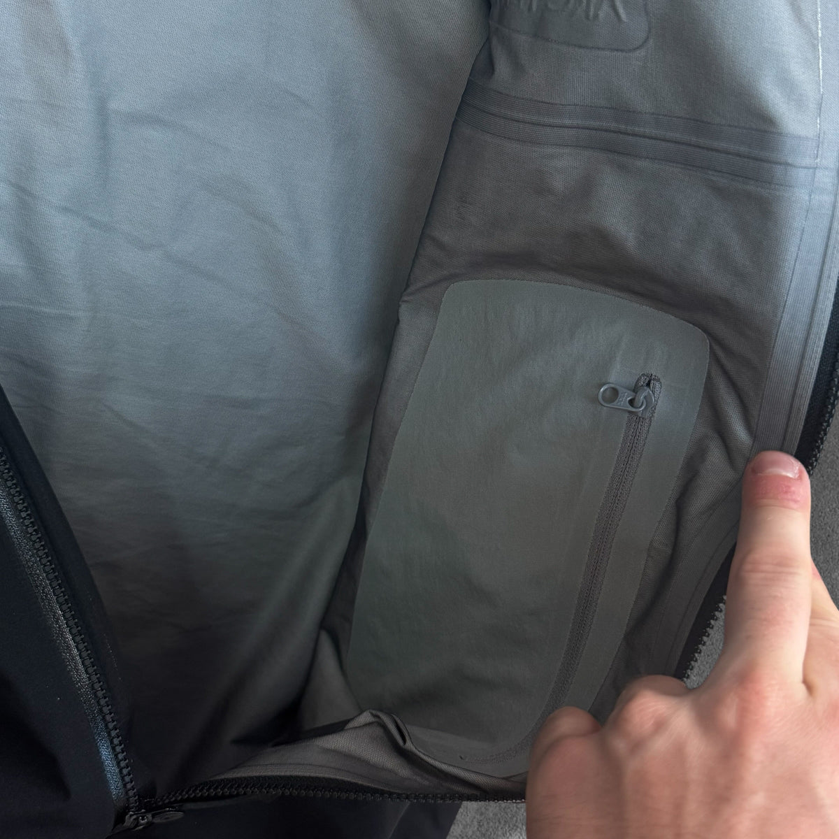 Arc'teryx Beta Gore-Tex Jacket XL RRP £400