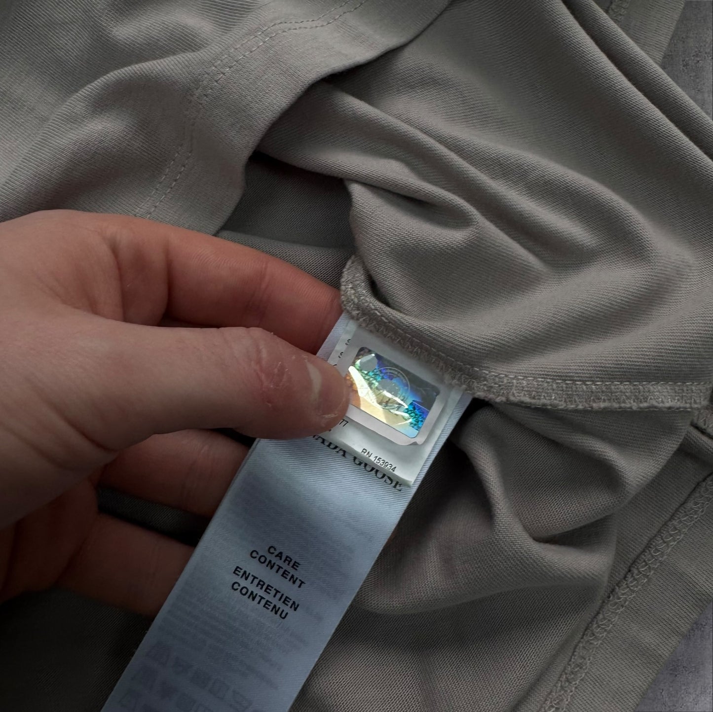 Canada Goose T Shirt Beige Large RRP £155