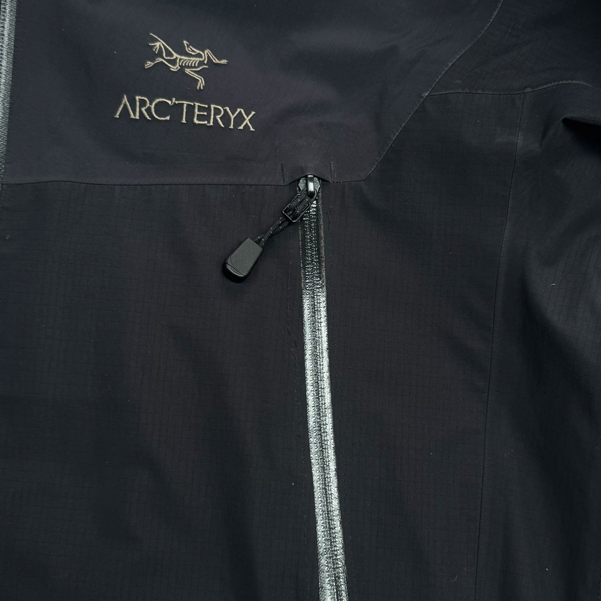 Vintage Arc'teryx Beta AR XCR Men's Large Black RRP £650