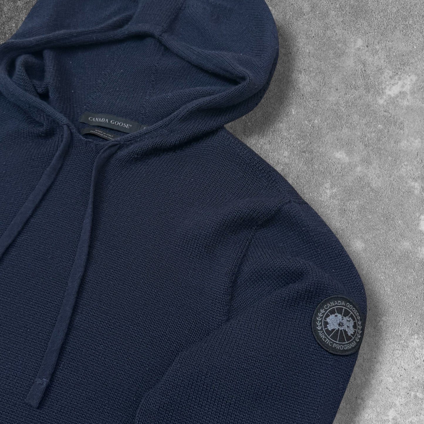 Canada Goose Hoodie Size Medium RRP £550