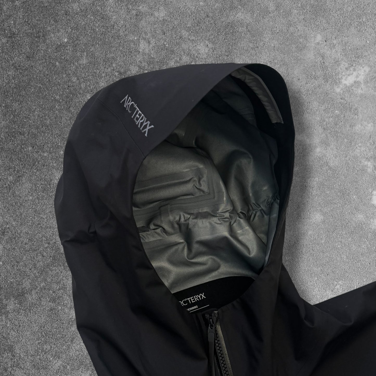 Arc'teryx Beta Gore-Tex Black Jacket Size Medium 2025 RRP £550