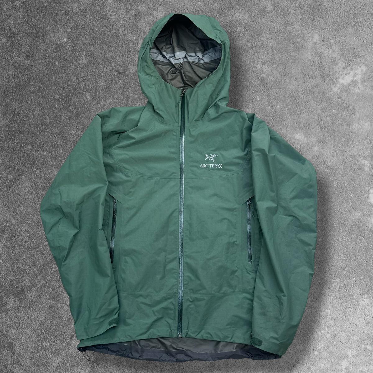 Arc'teryx Beta Men's XL Forest Green Rare Colour RRP £400
