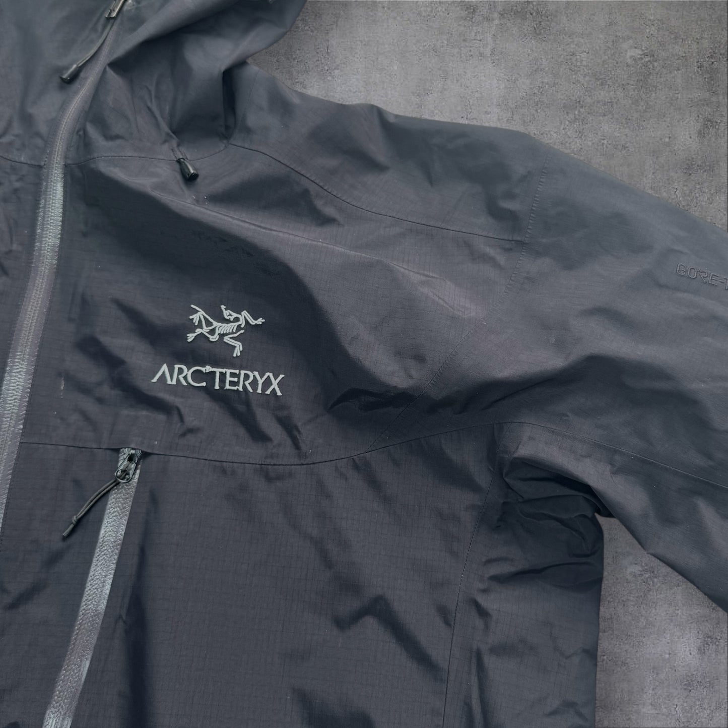 Arc’teryx Alpha FL Goretex Jacket Charcoal Grey Size XL RRP £550