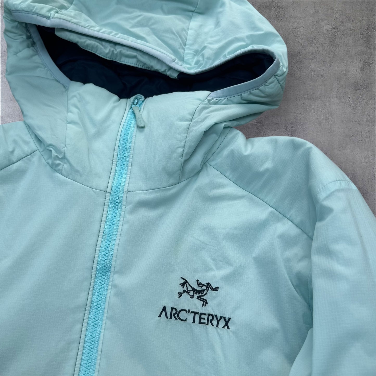 Arc’teryx Atom LT Jacket Womens Medium Ice Blue 2024 RRP £280