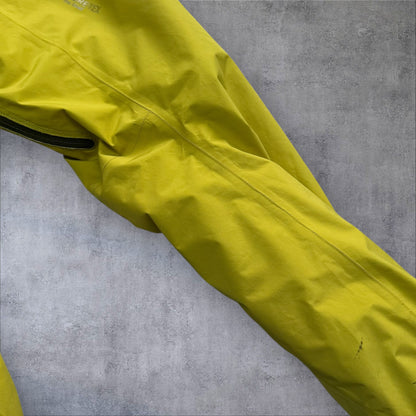 Arc’teryx Fission SV Insulted Goretex Jacket RRP £750