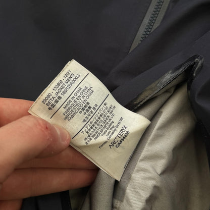 Arc'teryx Beta Men's XXL Black Sapphire Gore-Tex RRP £400
