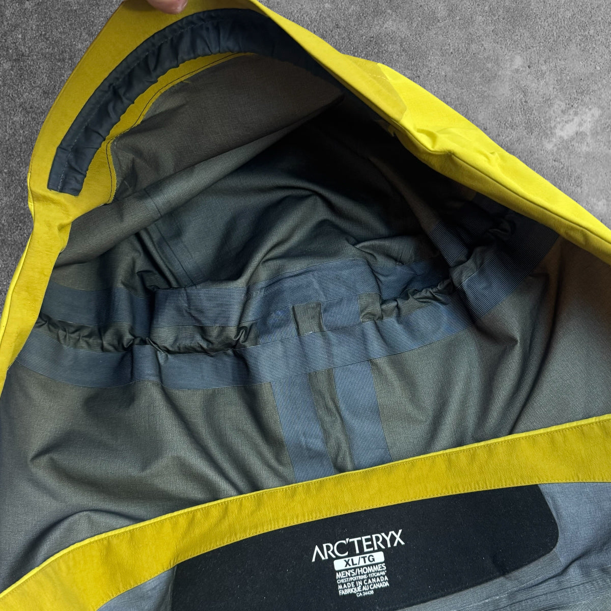 Vintage Arc'teryx Beta AR Gore-Tex Pro Jacket Lichfield Men's XL RRP £650