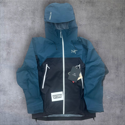 Arcteryx Beta AR Gore Tex Pro Jacket Size Large Lodestar Colourway RRP £600