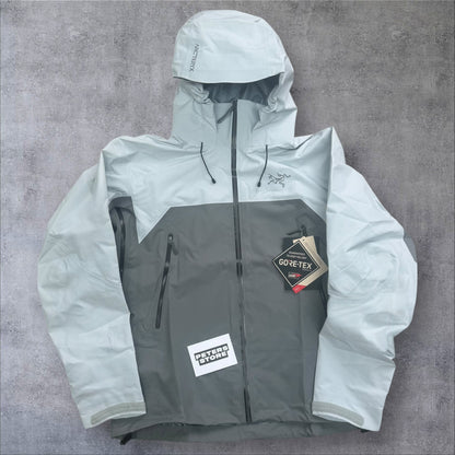 Arcteryx Beta AR Gore Tex Pro Jacket Size XL Void Colourway RRP £600