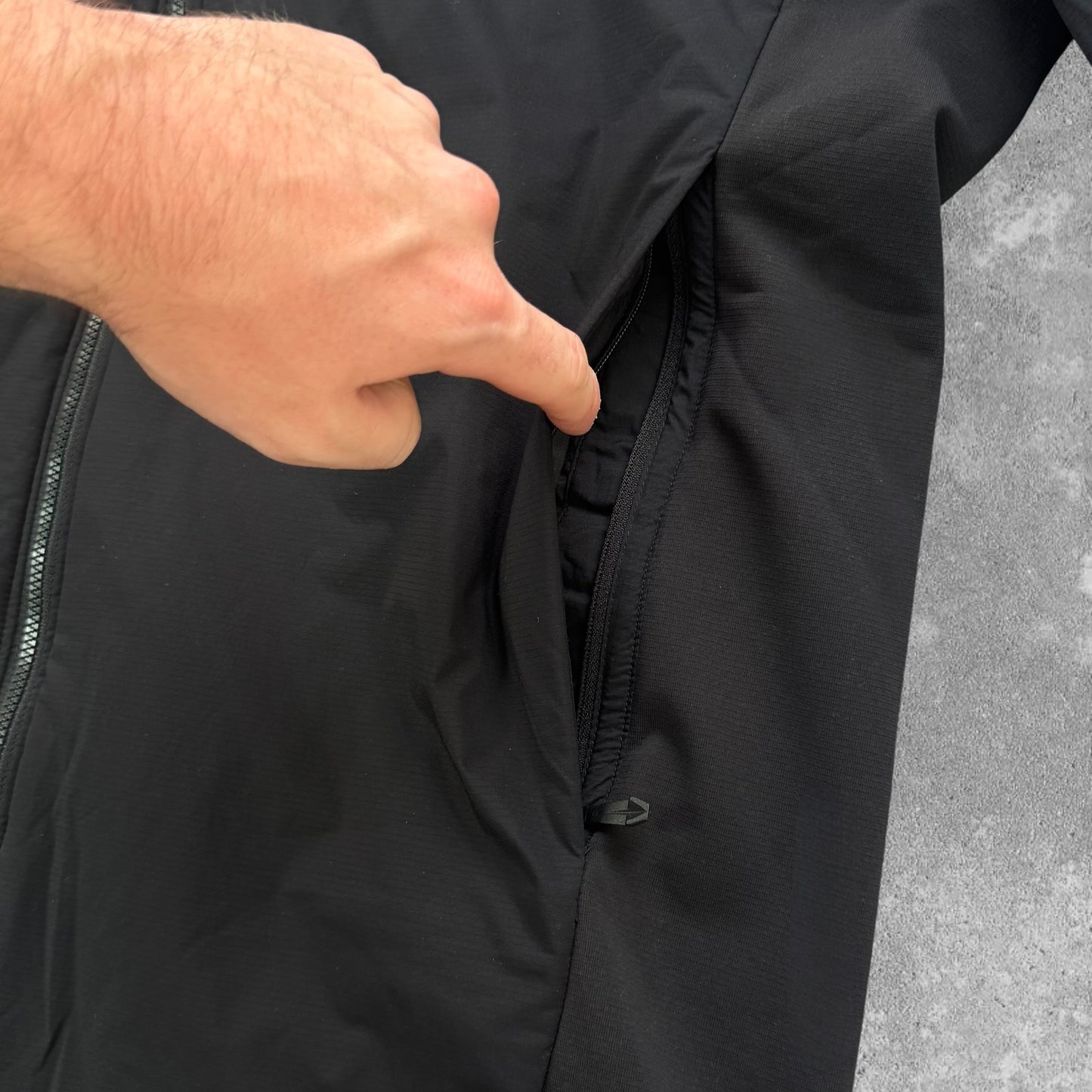 Arc'teryx Atom Hoody Men's Large 2023 RRP £280
