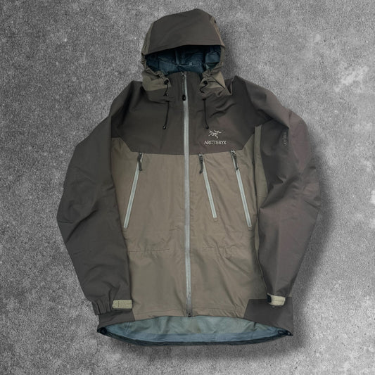 Vintage Arc'teryx Theta AR Gore-Tex Pro Medium Brown Khaki RRP £700