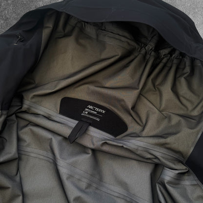 Arc'teryx Beta LT Gore-Tex Jacket Size Large RRP £550