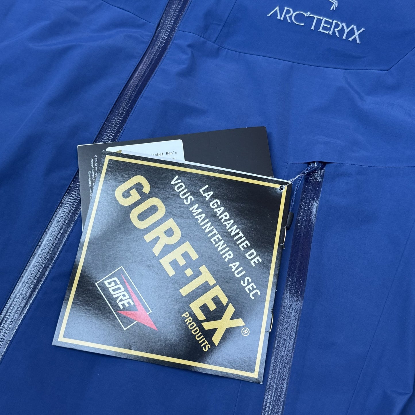 Arc'teryx Zeta LT Hybrid GORE-TEX Jacket Medium Blue RRP £350