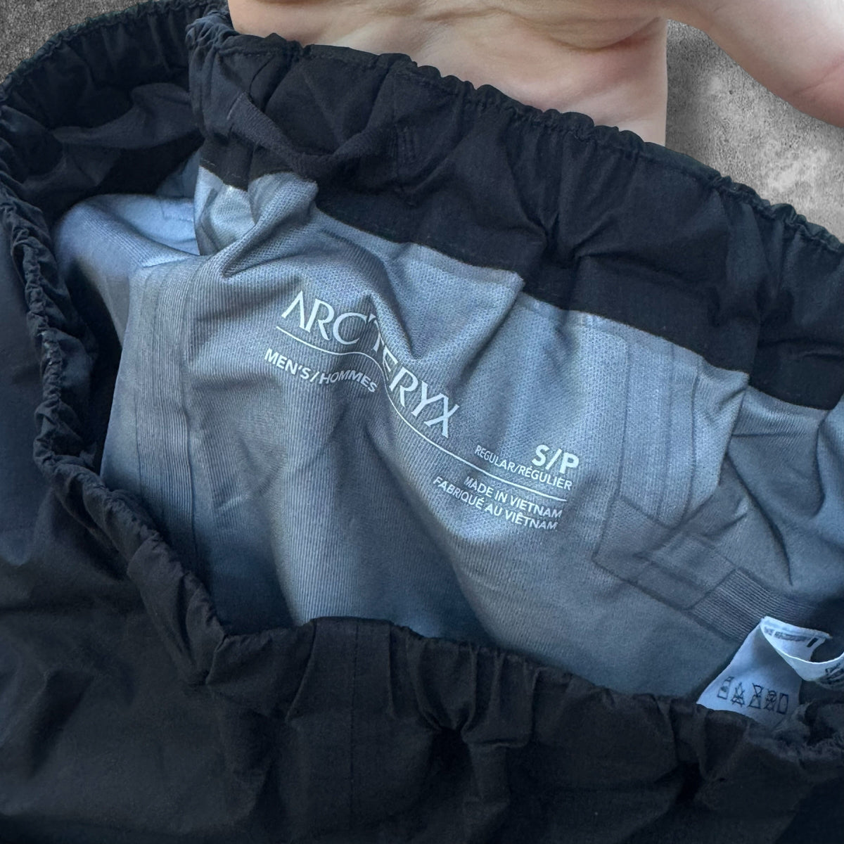 Arc'teryx Norvan Gore-Tex Trousers Small Black RRP £300