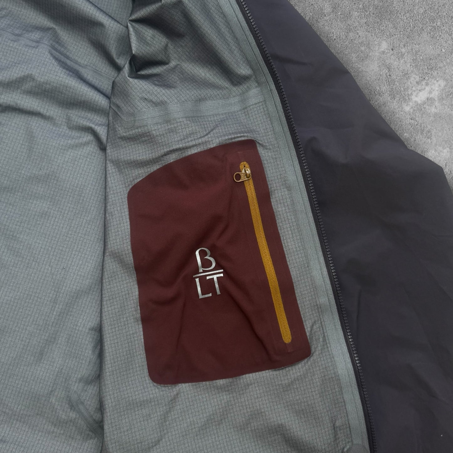 Arc'teryx Beta LT Gore-Tex Pro Medium Moondrop RRP £550