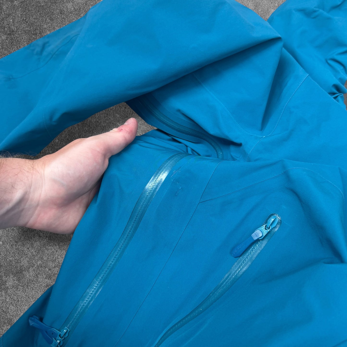 Arc'teryx Beta AR Gore-Tex Pro Jacket Blue Men's Medium RRP £650