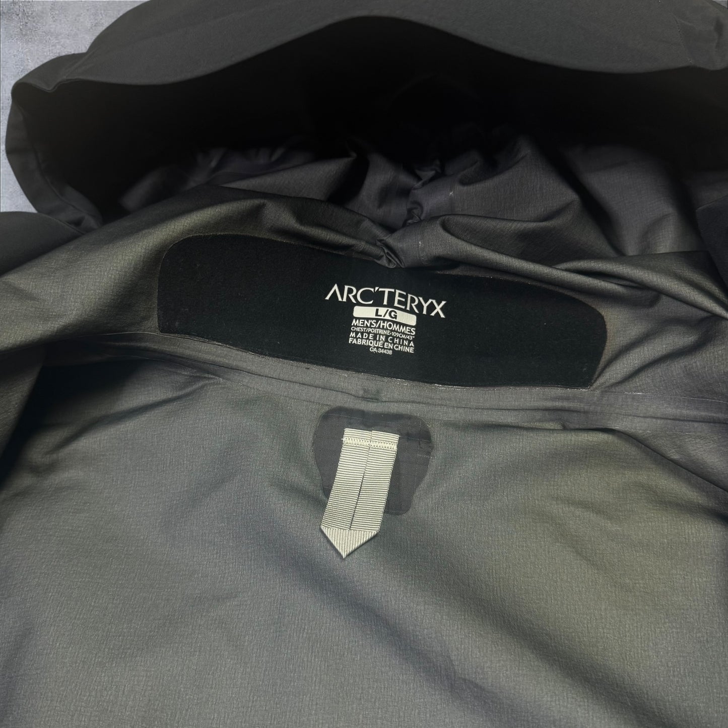 Arcteryx Theta SV Jacket Mens Goretex Pro Large RRP £650