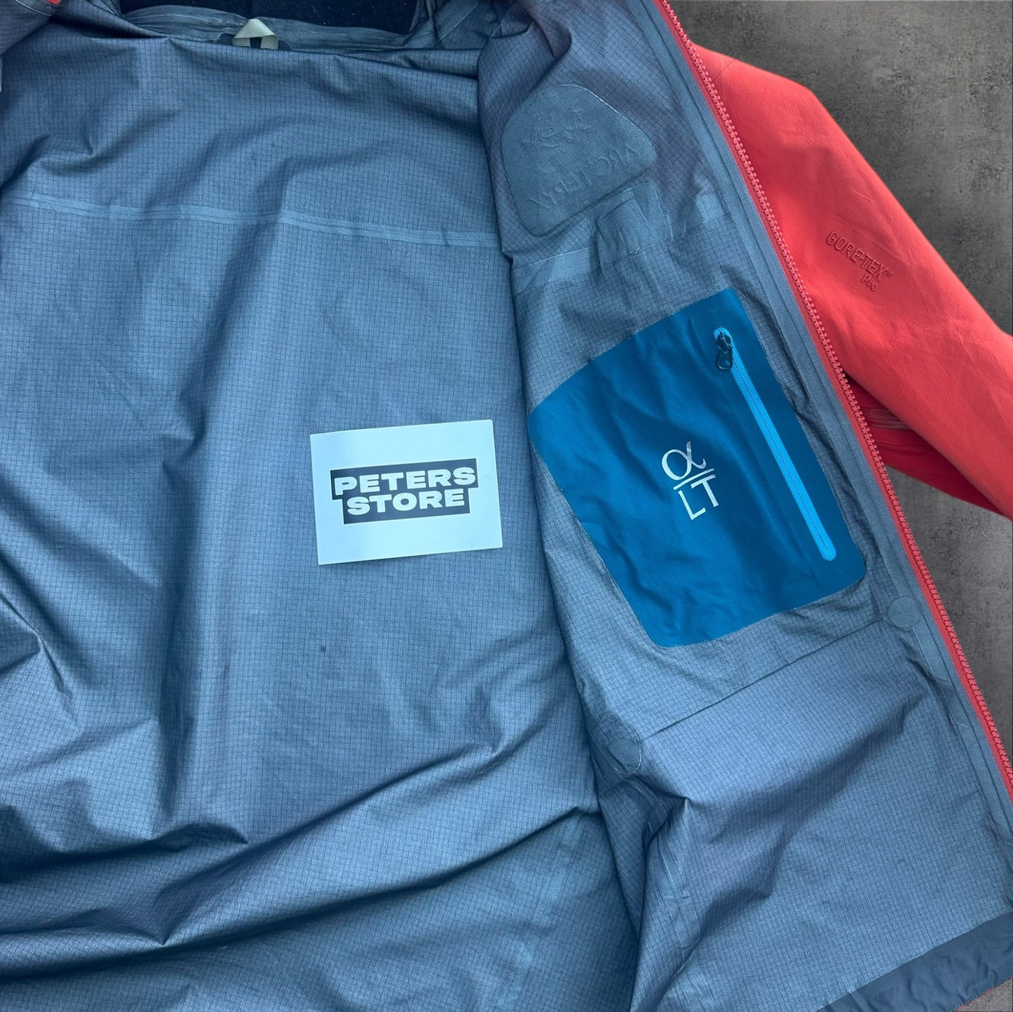 Arc’teryx Goretex Pro Jacket Cayenne Colourway RRP £550+