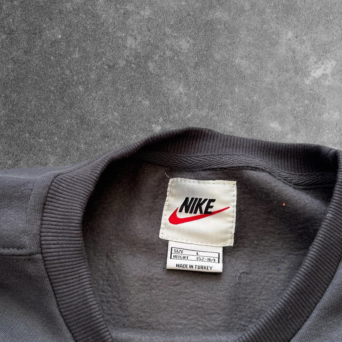 Nike Vintage Jumper Size Large