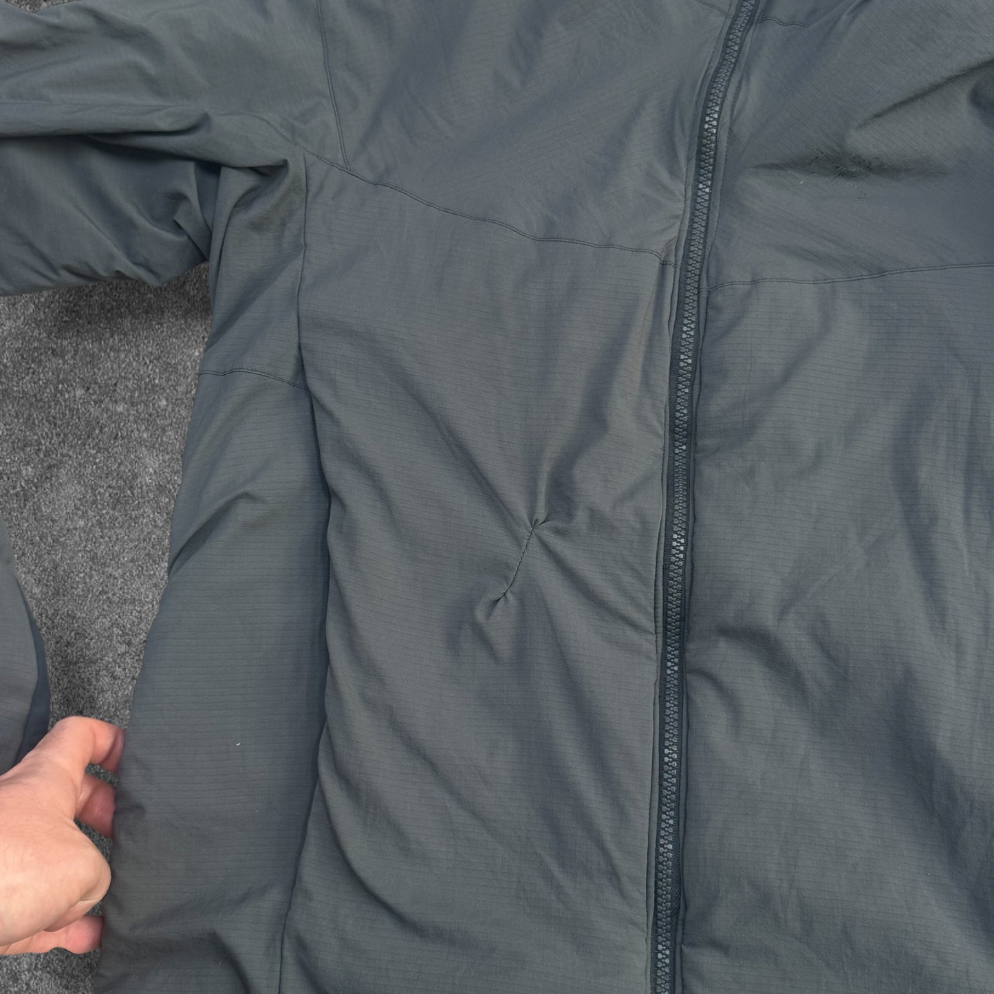 Arc'teryx Atom SV LEAF Jacket Men's Small Fits Medium RRP £350