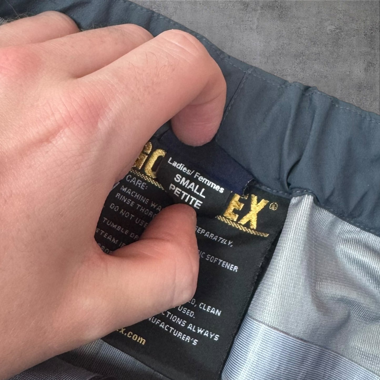 Vintage Arc’teryx Gore-Tex Trousers Women’s Small RRP £400+