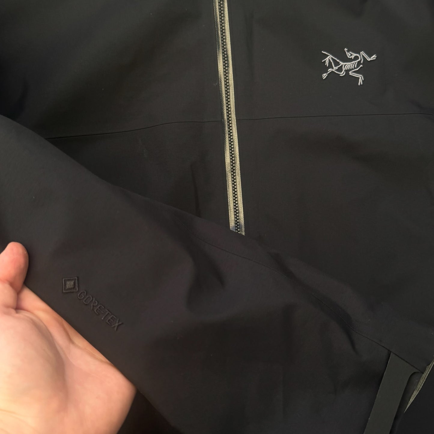 Arc'teryx Beta Gore-Tex Jacket Men's XXL Black Mint Condition RRP £350