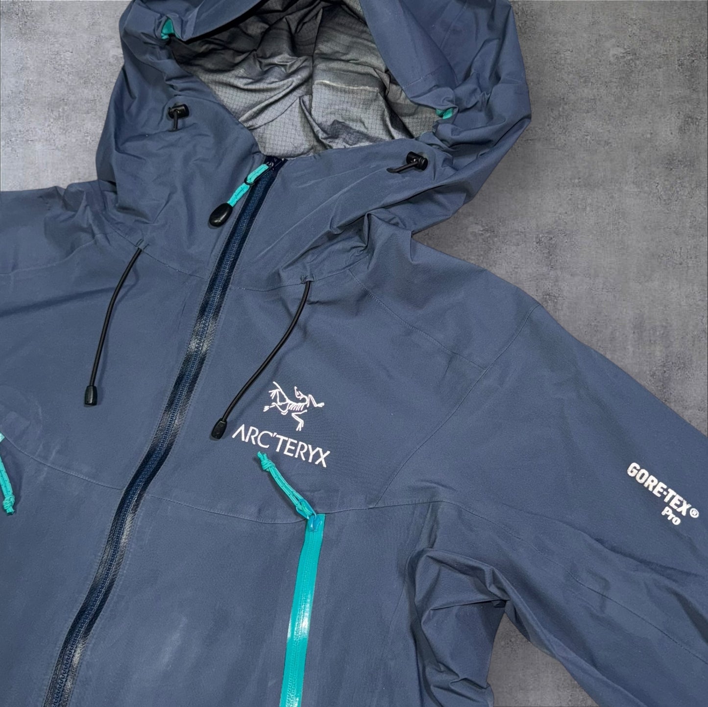 Arc’teryx Womens Beta LT Jacket Medium Gore-Tex RRP £380