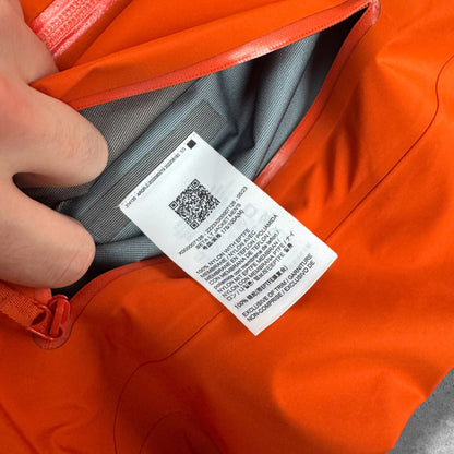 Arcteryx Beta LT Goretex Jacket Orange Medium RRP £550