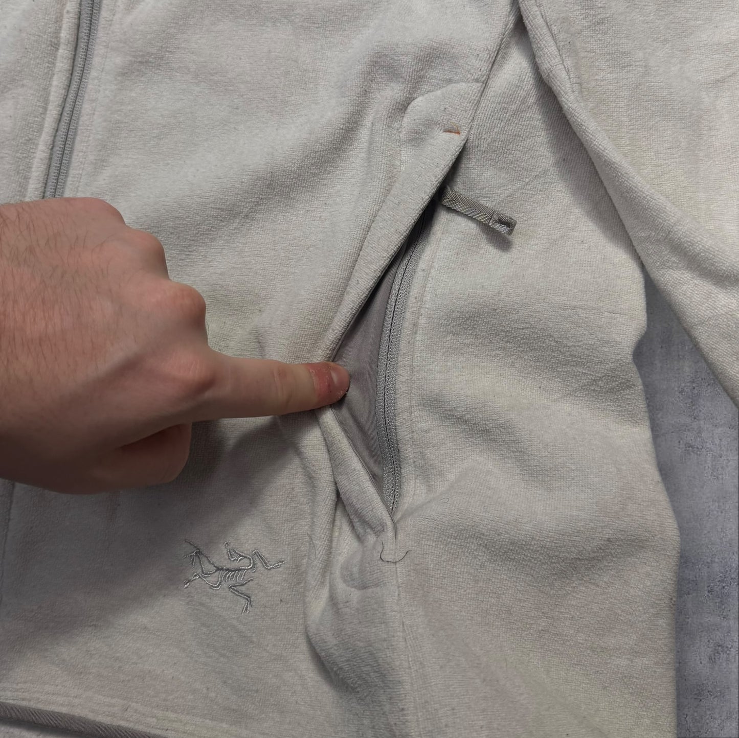 Arcteryx Womens Hooded Fleece XL Cream RRP £180