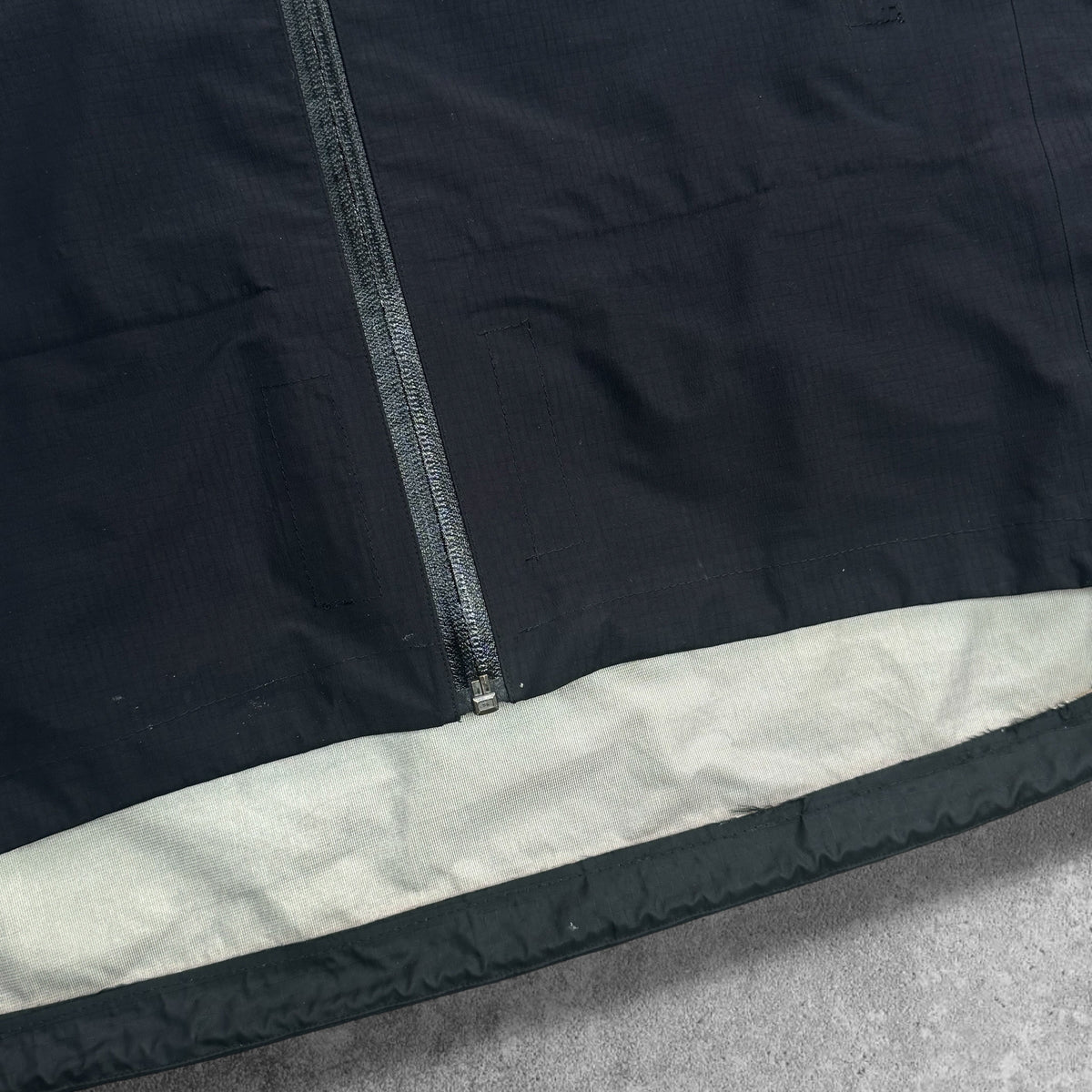 Vintage Arc'teryx Beta AR XCR Men's Large Black RRP £650