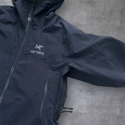 Arc’teryx Beta SL Hybrid Jacket Navy Large RRP £550+