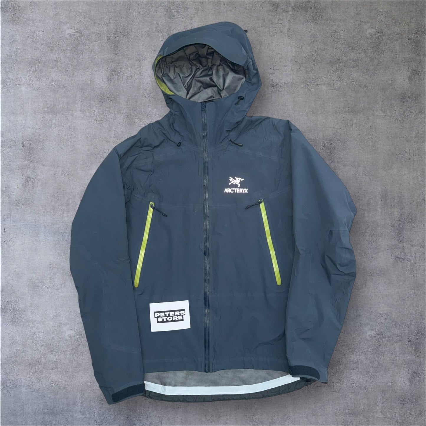 Arc’teryx Beta LT Jacket Large RRP £550