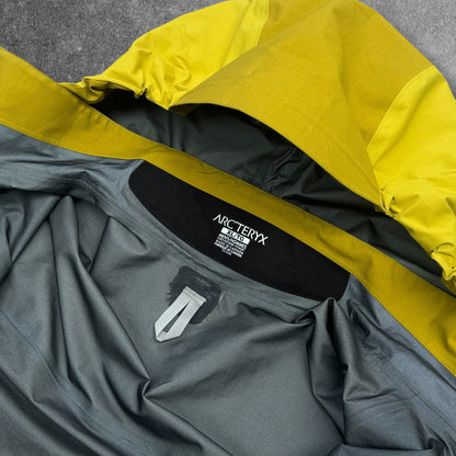 Vintage Arc'teryx Beta AR Men's XL Lichen Rare RRP £650