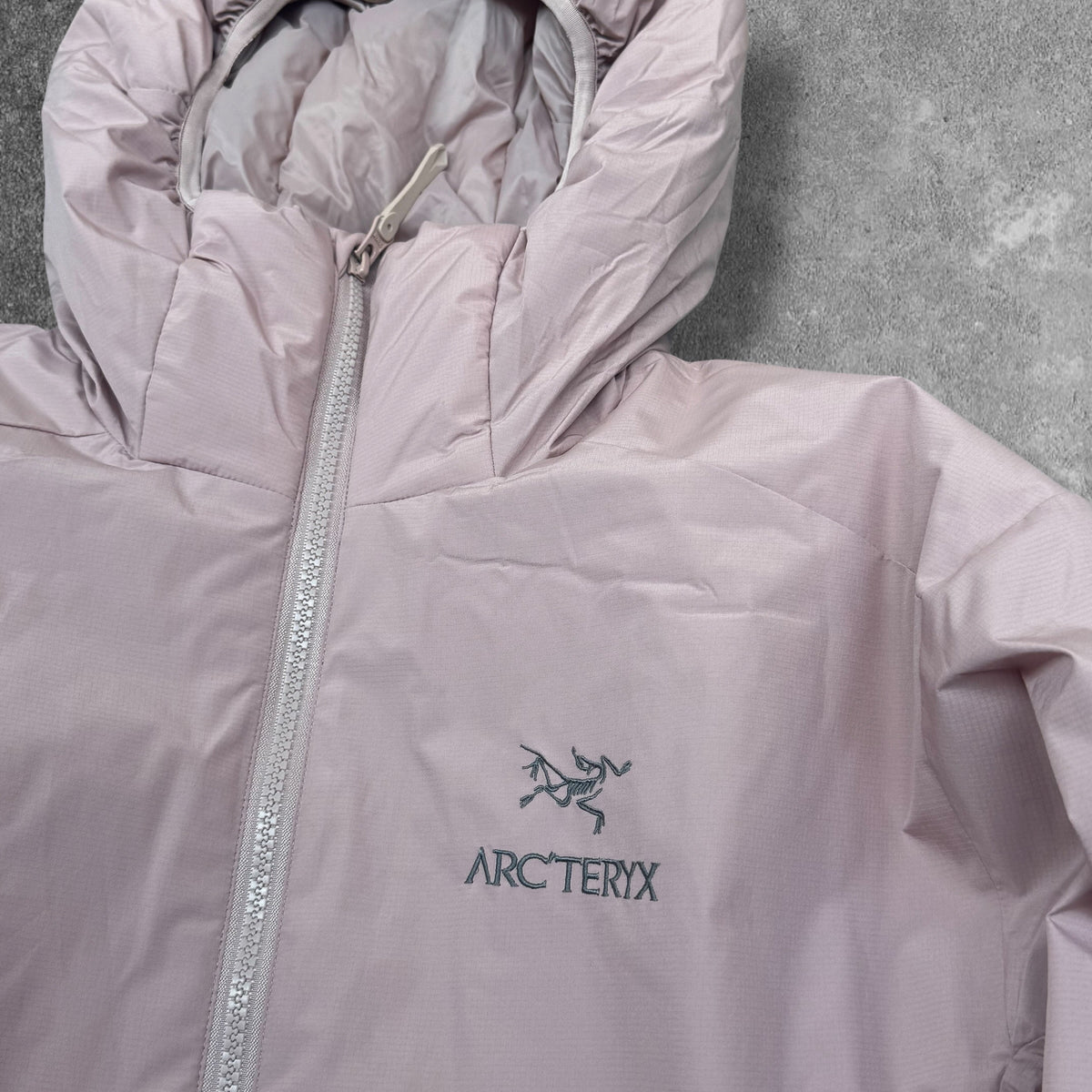 Arc'teryx Atom AR Men's Medium Salmon Pink 2022 RRP £300