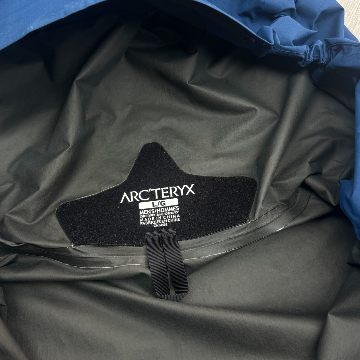 Arc'teryx Alpha SL Men's Large Blue Gore-Tex RRP £450