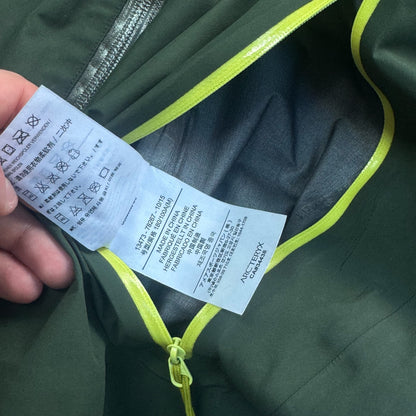 Arc'teryx Beta LT Large Dark Green Khaki Reflective RRP £550