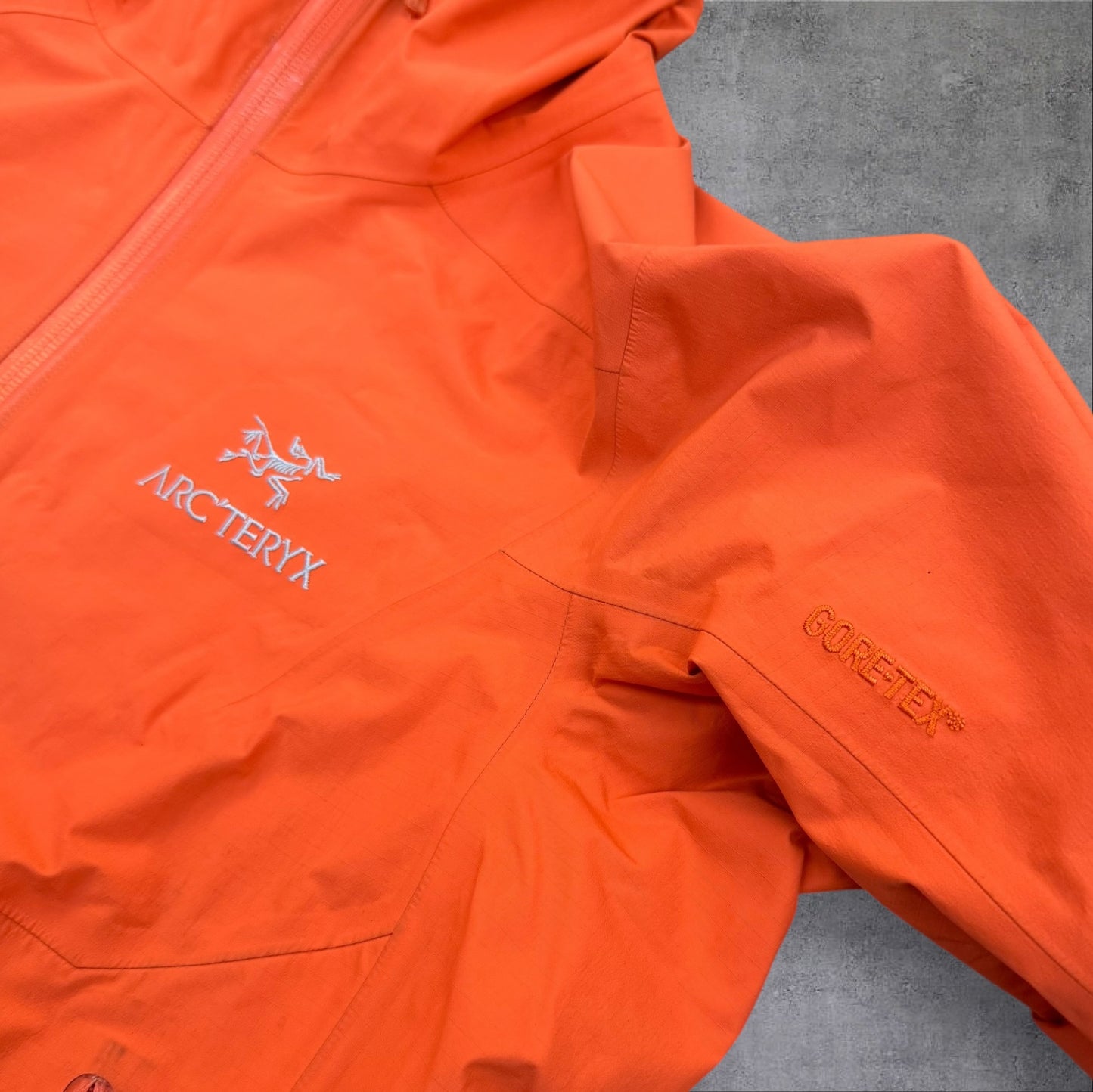 Arc’teryx Zeta Gore-Tex Jacket Orange Women’s Medium RRP £350+