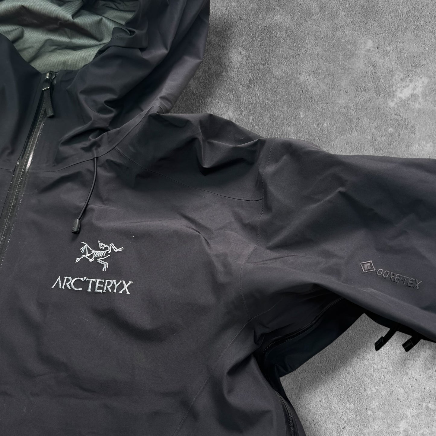 Arc'teryx Beta LT Gore-Tex Jacket Men's Medium Black RRP £550