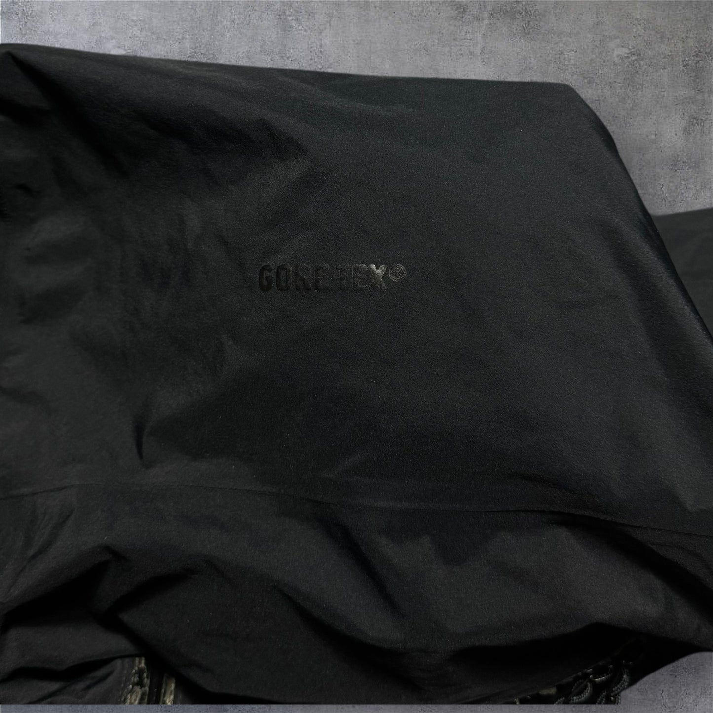 Arc’teryx Fission Insulated Goretex Jacket Mens Medium Black RRP £750