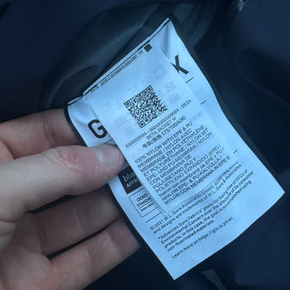 Arcteryx Dark Navy Medium Beta Jacket RRP £350