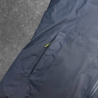 Arc'teryx Fission SV Insulated Gore-Tex Jacket Men's Medium RRP £550