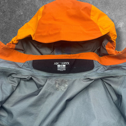 Vintage Arc'teryx Beta AR Large Blaze Gore-Tex Pro RRP £650