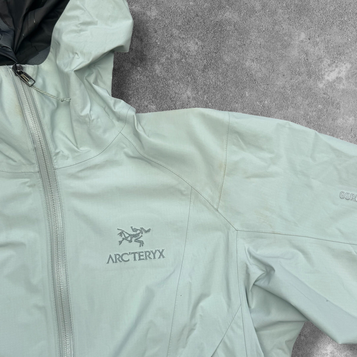 Arc'teryx Beta Gore-Tex Jacket Women's Medium White RRP £400
