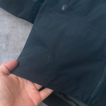 Arc’teryx Beta AR Jacket Small Gore-Tex Pro RRP £550