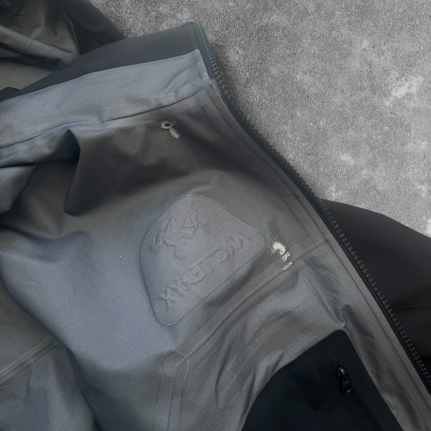 Arc'teryx Beta AR Black Gore-Tex Pro Jacket Men's Medium RRP £650
