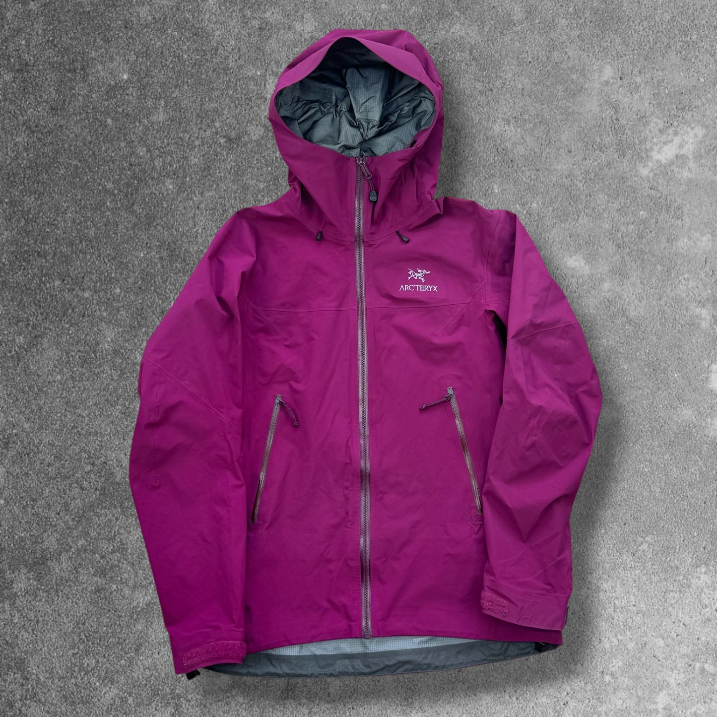 Arc'teryx Beta SV Gore-Tex Pro Jacket Women's Medium RRP £700