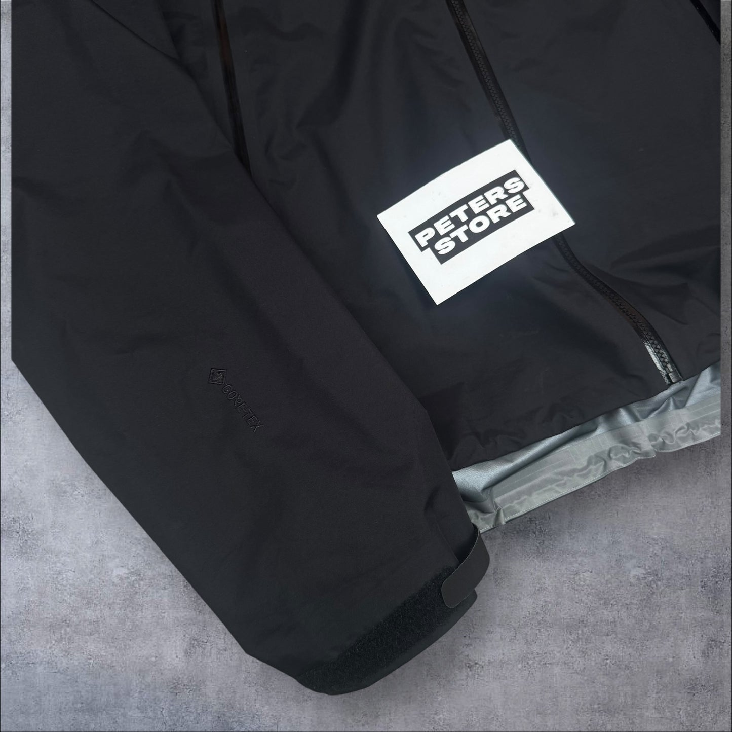 Arcteryx Beta SL Jacket Men’s Large 2024 Model Black RRP £450