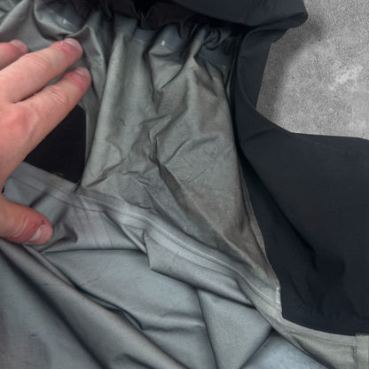 Arc'teryx Beta Gore-Tex Jacket Size Small RRP £550
